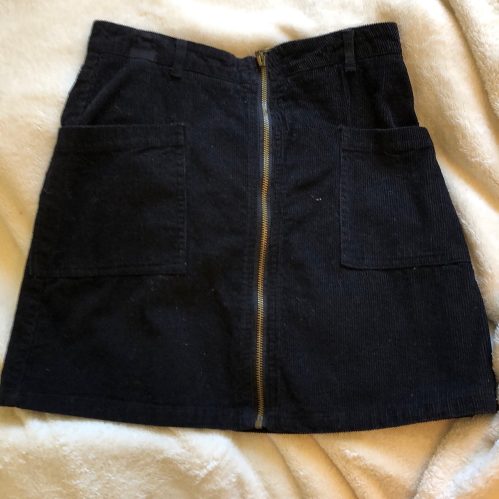 Black skirt